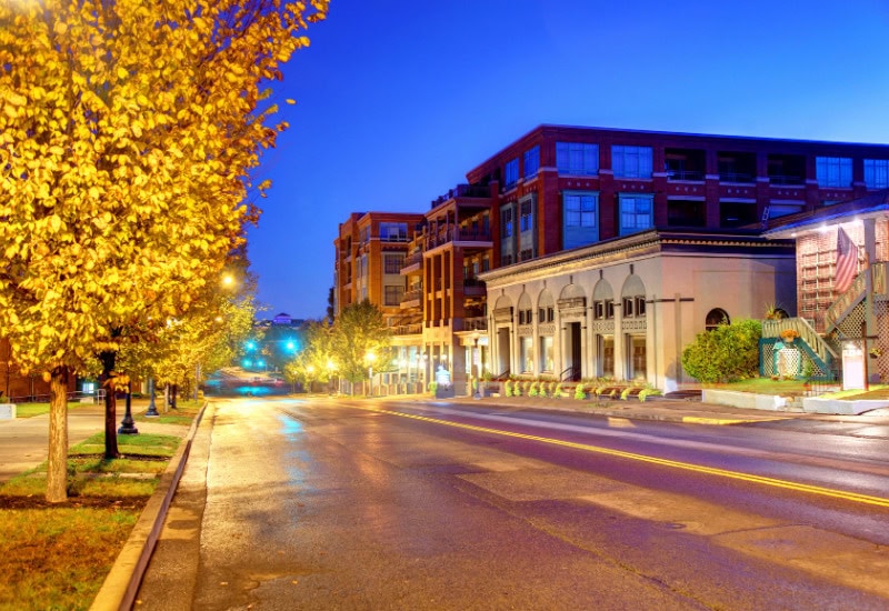 A vibrant street scene in Saratoga Springs, NY, a key area affected by new short-term rental regulation news and taxes.